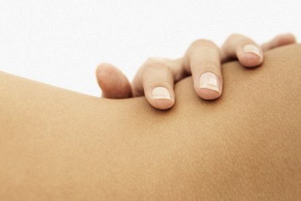 The Complete Guide to Sensitive Skin
